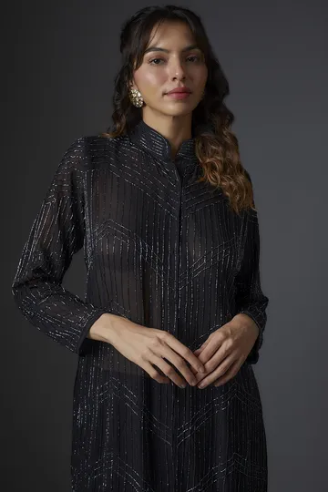 Black Georgette Embroidered Jacket Set image 4