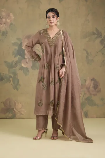 Mul Chanderi Kurta Set With Handwork
