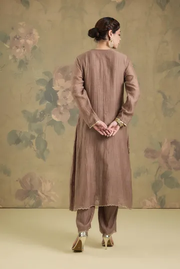 Mul Chanderi Kurta Set With Handwork image 2